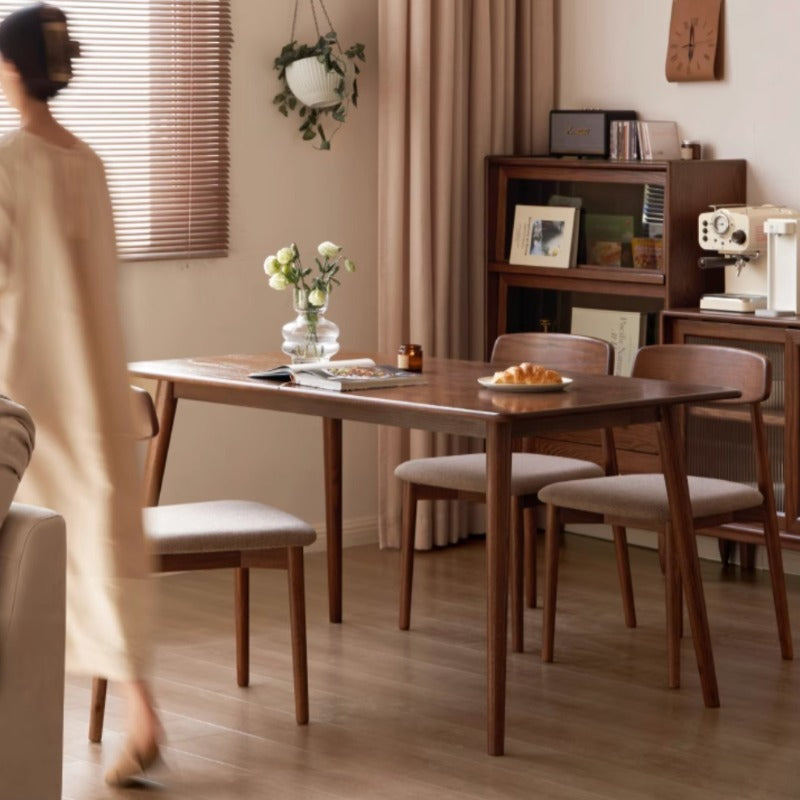 Table à manger en bois massif Keira