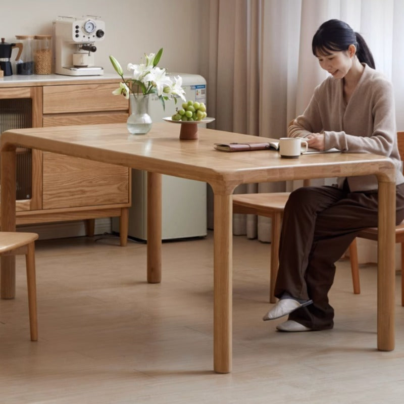 Table à manger en chêne massif Titan