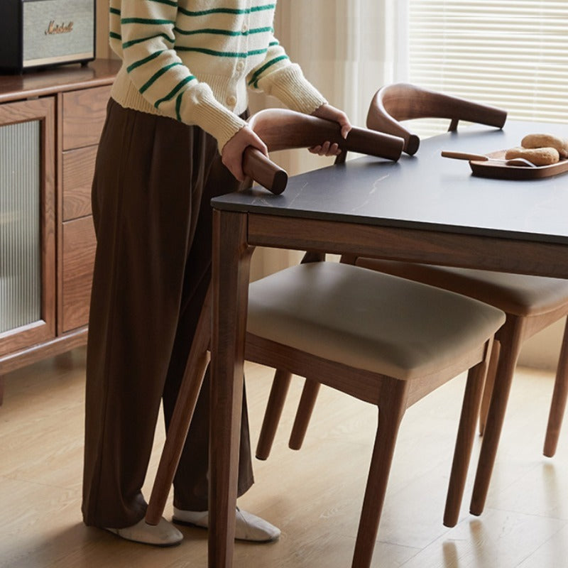 Chaise de salle à manger en bois de noyer massif Bruce