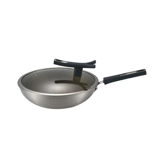 Poêle antiadhésive en titane plasma 