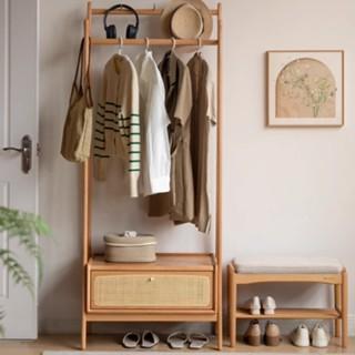 Portant à vêtements en rotin Nori 