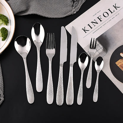 Cuillère à café martelée