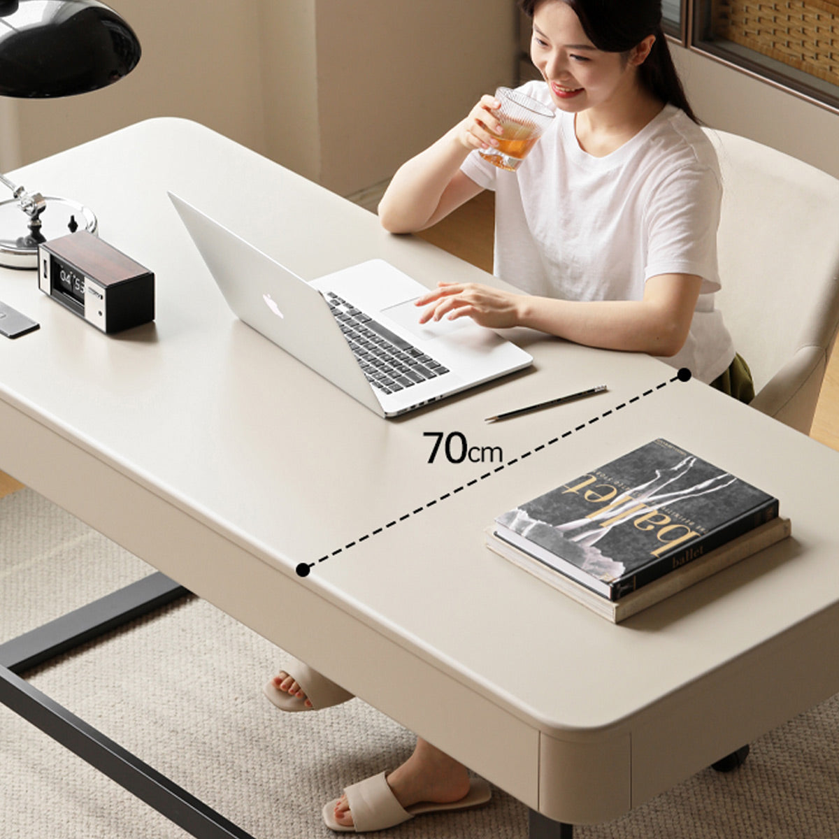 Table d'étude Dante