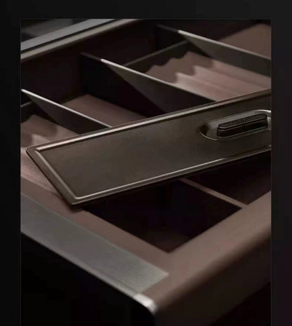 Boîte de rangement pour accessoires