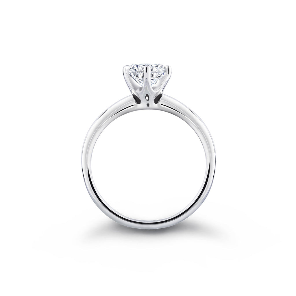 Bague solitaire en diamant (1 carat)