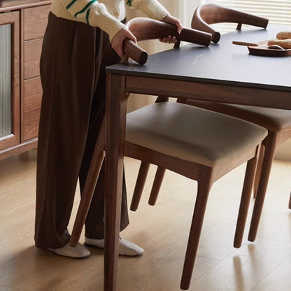 Chaise de salle à manger en bois de noyer massif Arden Wishbone