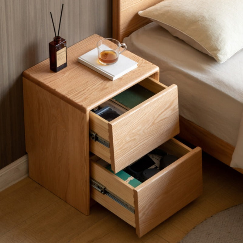 Table de chevet en bois massif Asher