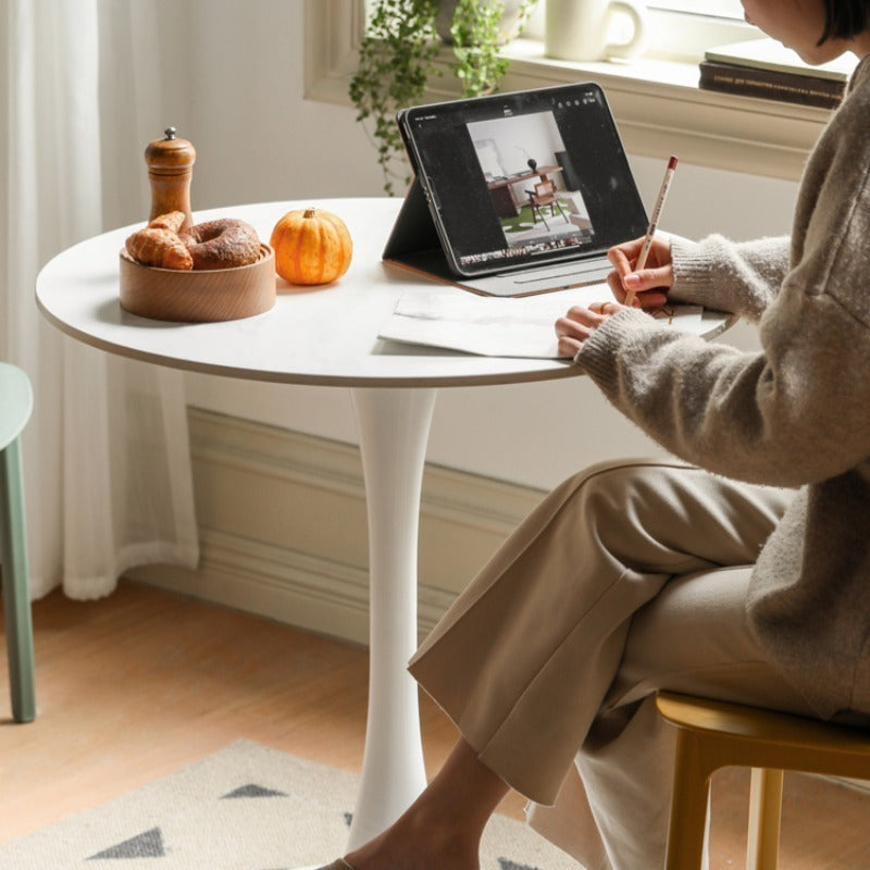 Table d'appoint en pierre frittée Iris