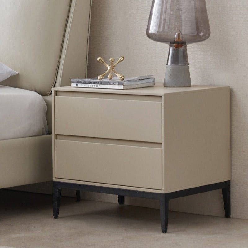 Table de chevet en bois massif Chiara