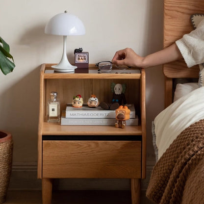 Table de chevet en bois massif Ernest