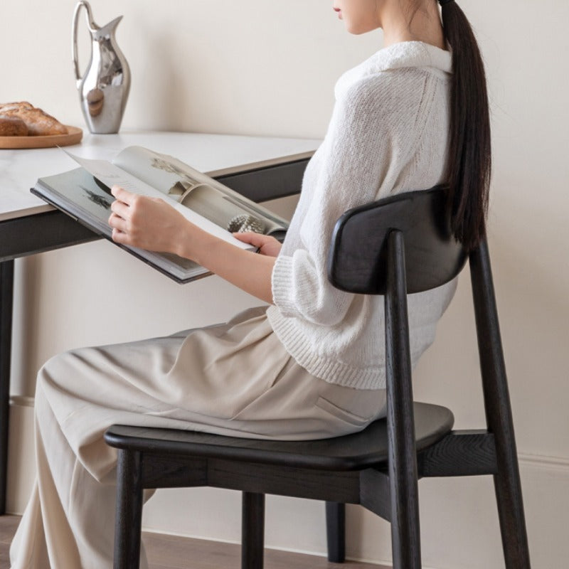 Chaise de salle à manger en bois de chêne massif Daniel