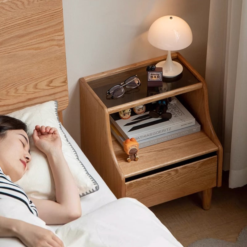 Table de chevet en bois massif Ernest