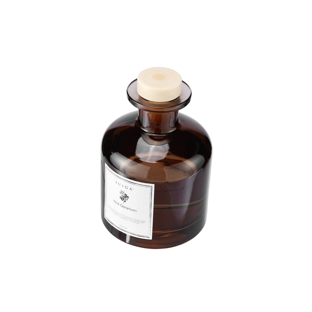 Diffuseur de roseaux au géranium sauvage